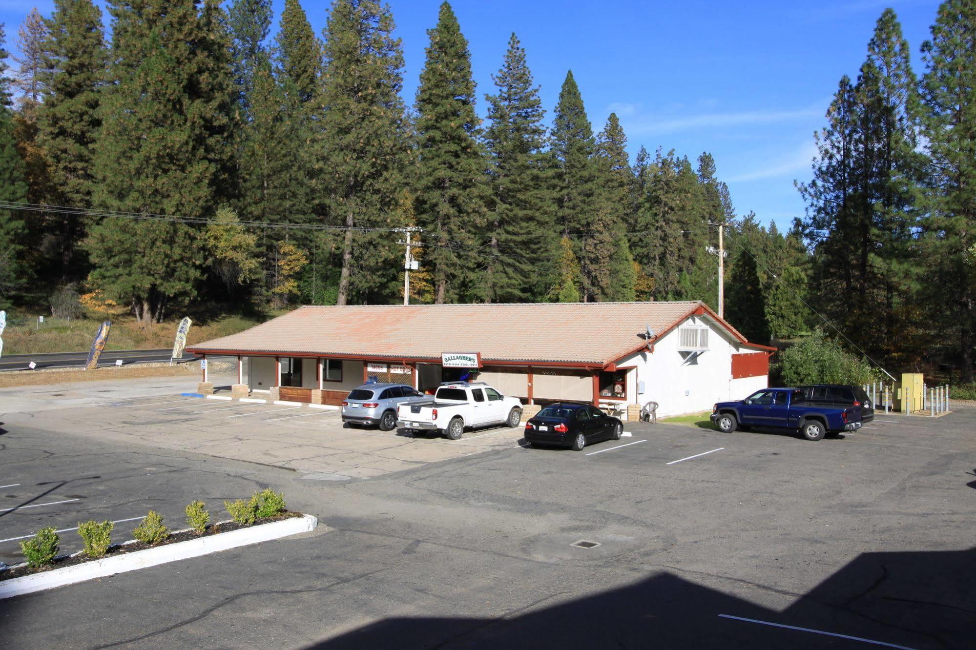 Pioneer Inn & Suites Volcano エクステリア 写真